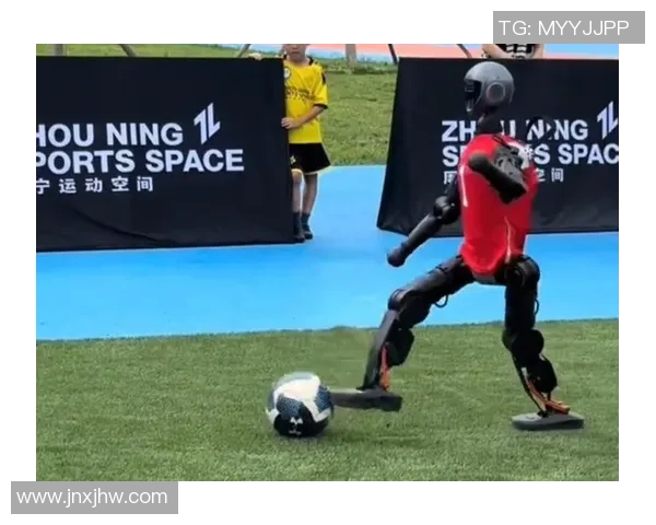 各国足球明星挑战智能机器人赛事掀起全球热潮争锋对决